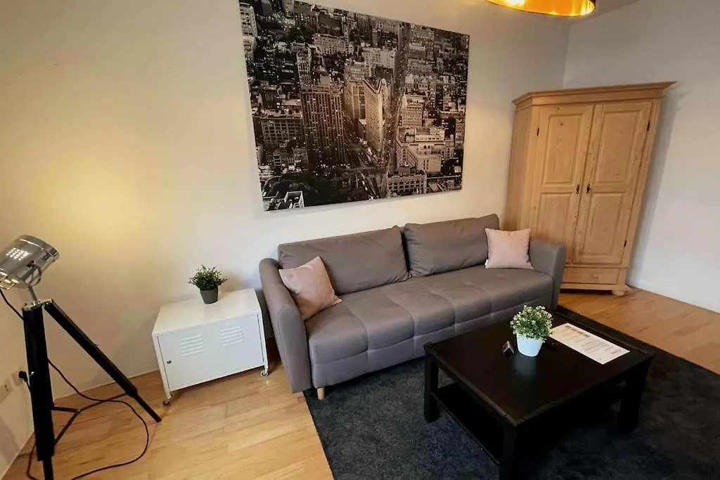 Cozy Studio Guesthouse Next To City Center & Fair Νυρεμβέργη